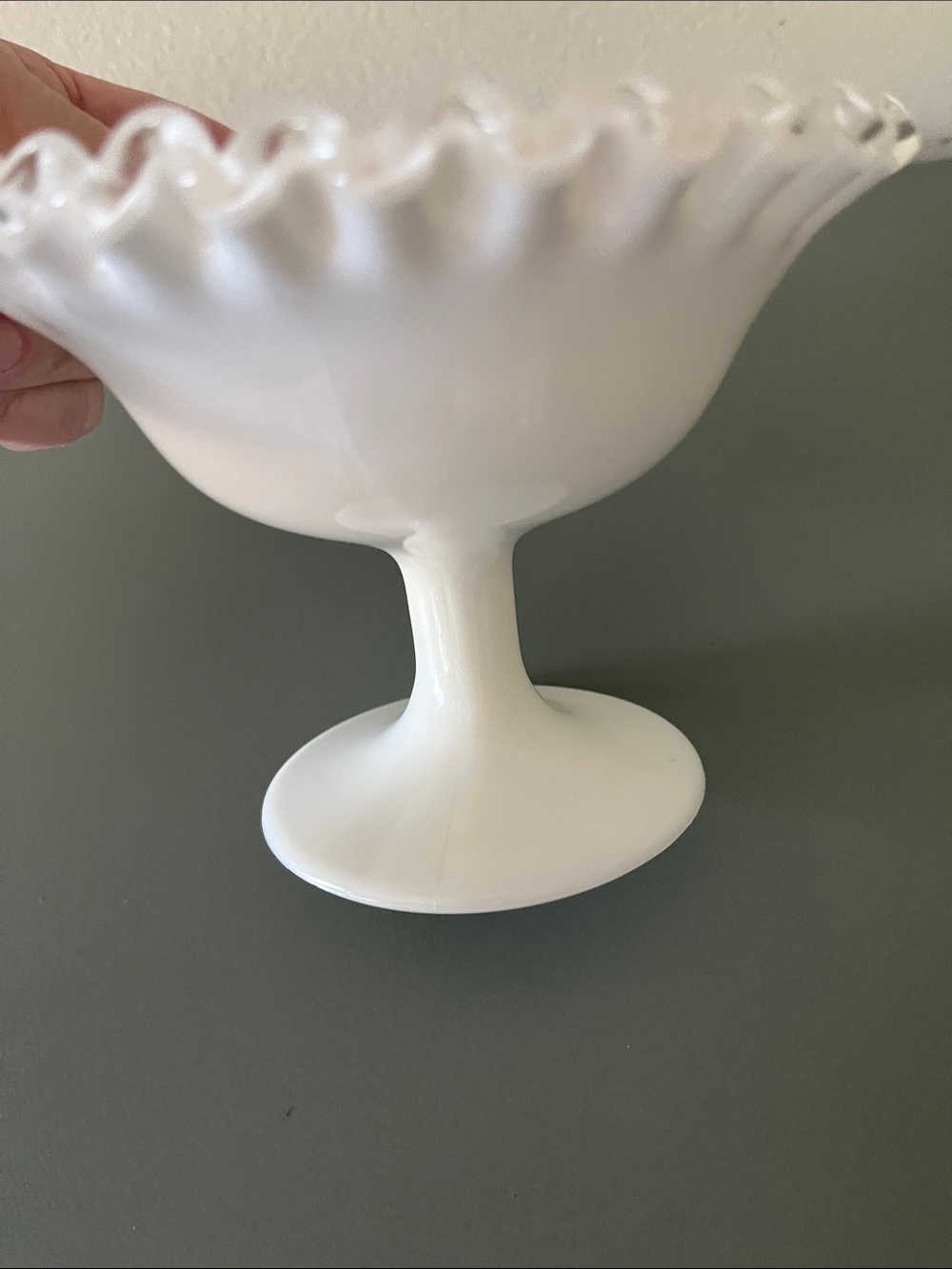 Vintage Fenton Silver Crest Milk Glasses Compote or Candy Dish - Picture 4 of 6
